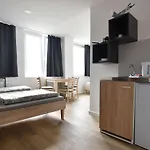 Zimmer24frei Boardinghouse شقة
