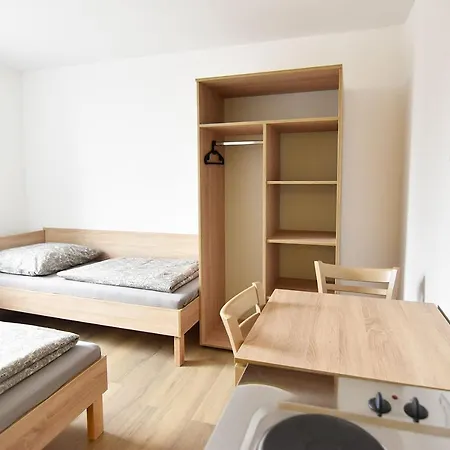 Zimmer24frei Boardinghouse Apartman