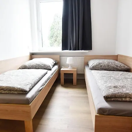 Zimmer24frei Boardinghouse Apartman *