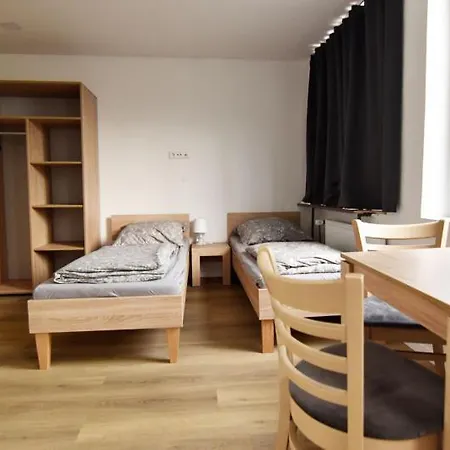Zimmer24frei Boardinghouse דירה קלן