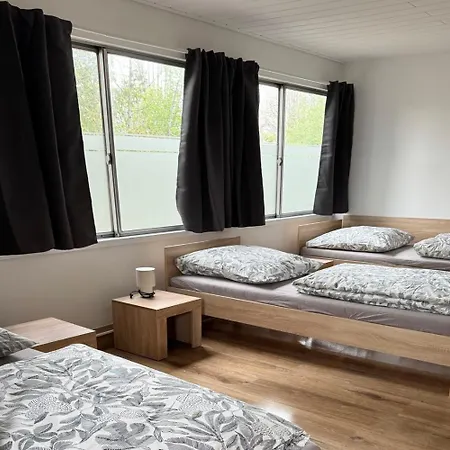 Zimmer24frei Boardinghouse Apartamento Colónia