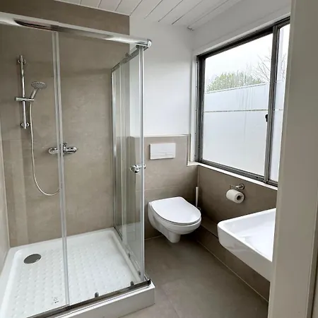 Zimmer24frei Boardinghouse Apartamento *