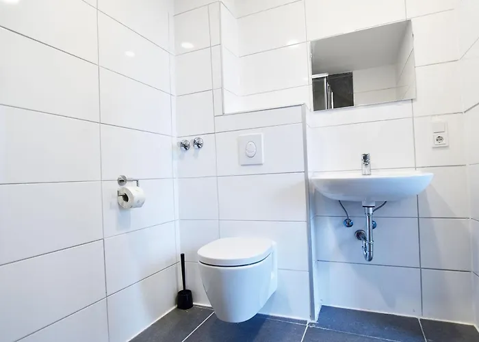 Zimmer24frei Boardinghouse Apartamento Colonia