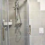 Zimmer24frei Boardinghouse קלן
