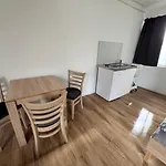 דירה Zimmer24frei Boardinghouse *