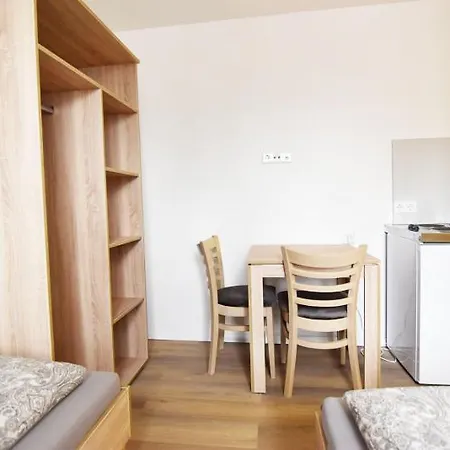 Zimmer24frei Boardinghouse